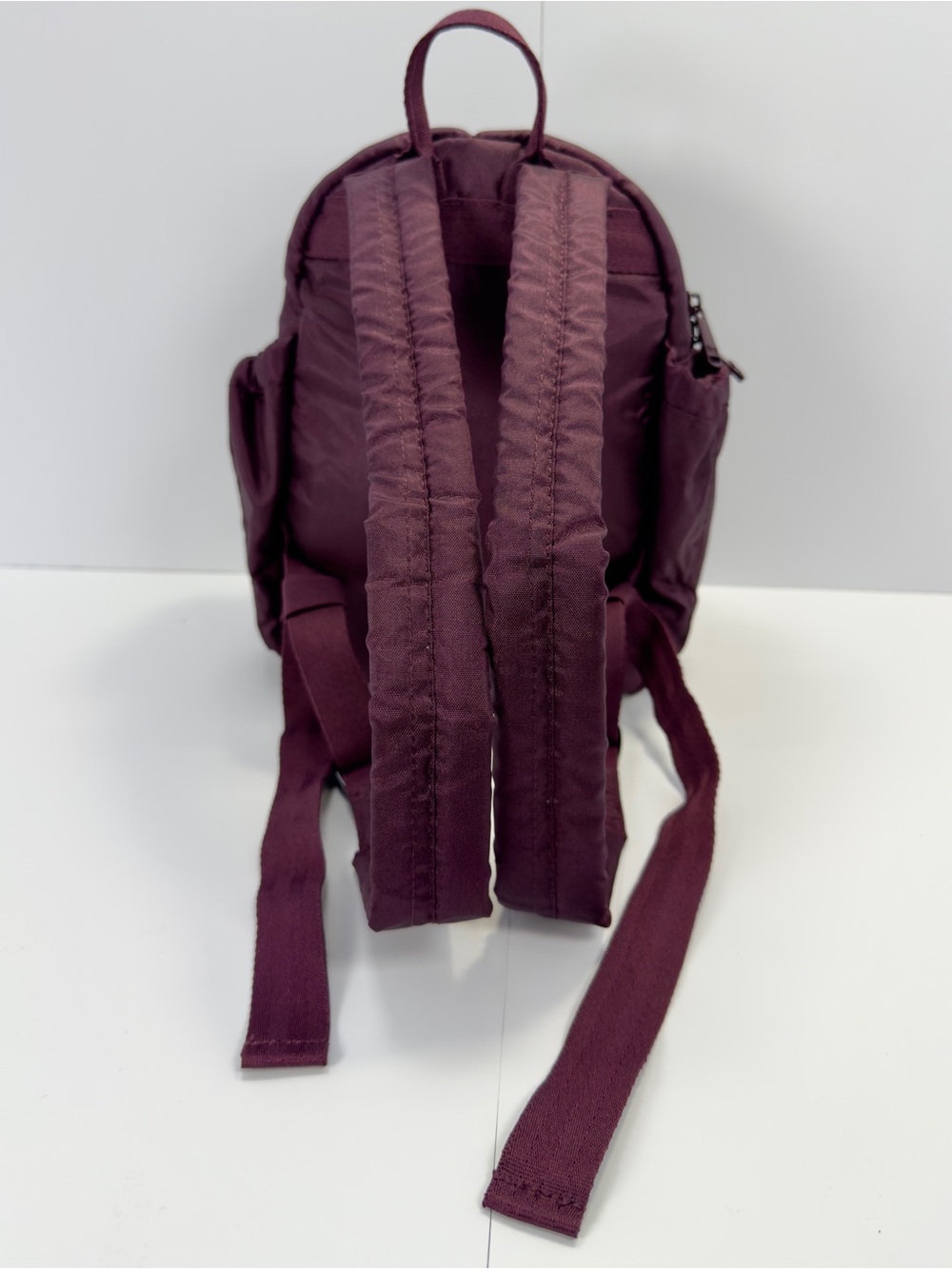 LUG Orbit Mini adjustable backpack Shimmer Wine Burgundy Purple - Picture 6 of 16